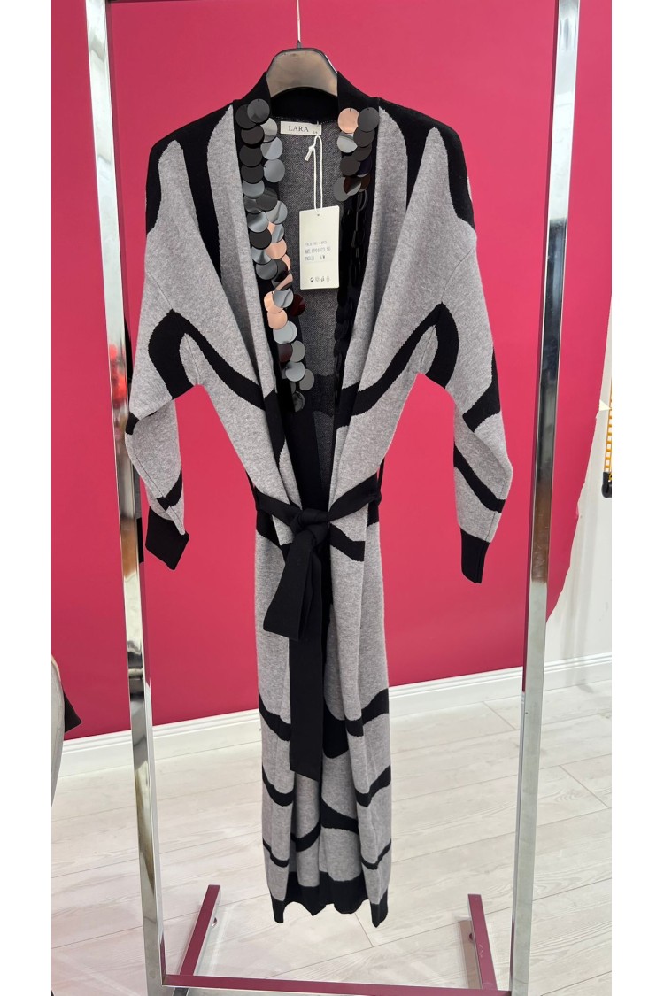 lara Cardigan en tricot de fantaisie avec profil dans Maxy Sequins Cardigan Lara dans un tricot de fantaisie avec profil à Maxy 