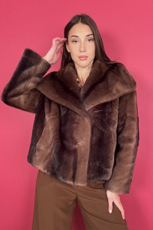 ecopelliccia egitto a righe doppio petto con clip  ecopelliccia egitto a righe doppio petto con clip  ecopelliccia egitto a r...