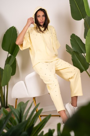 coordinato ginevra maglia con cappuccio e manica corta e pantalone con strass  coordinato ginevra maglia con cappuccio e mani...