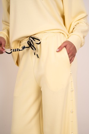 coordinó Mary tejido y pantalones con las perlas y pantalones de Mary Coordinados con las perlas y Pantalon Coordinadas de María