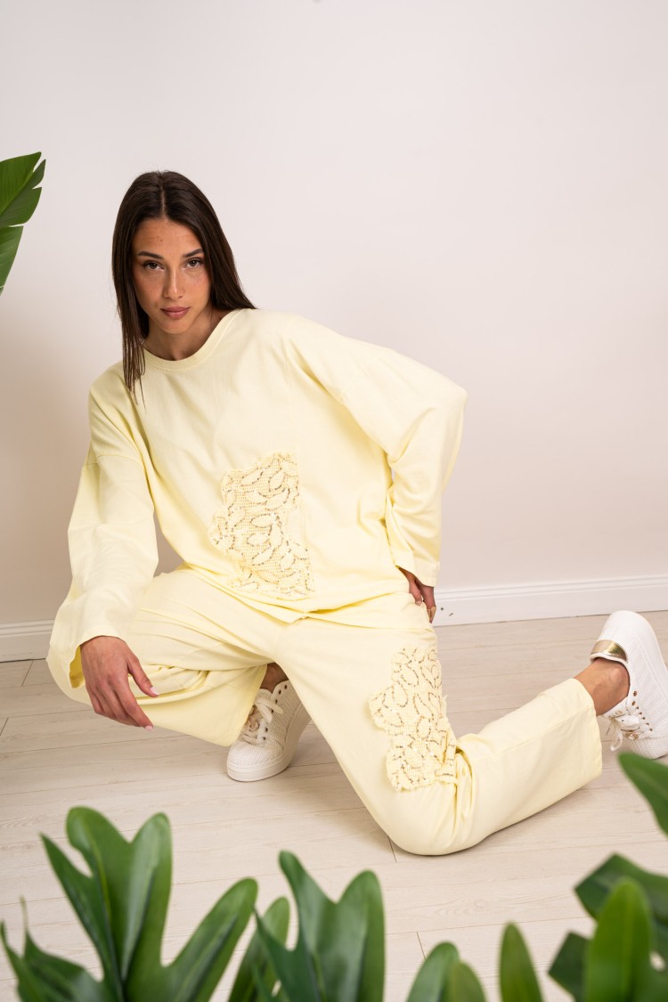 miriam coordinated mesh and trousers with sequins and embroidery coordinated Miriam mesh and trousers with sequins and Coo embro