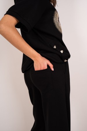 koordinierte Herzstricke und Hosen mit Druck- und Strass-Koordiniertes Herzstricken und Hosen mit Druck- und koordinierten Stras