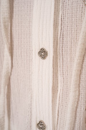 chemise Dalila coordonnée sur et pantalon avec impression et strass coordonnée Dalila chemise sur et pantalon avec impression et