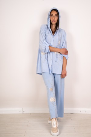 chemise Dalila coordonnée sur et pantalon avec impression et strass coordonnée Dalila chemise sur et pantalon avec impression et