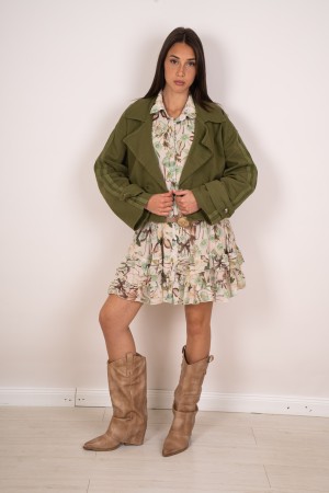 veste martina avec des boutons et une veste de bandes latérales martina avec des boutons et une veste de bandes latérales martin