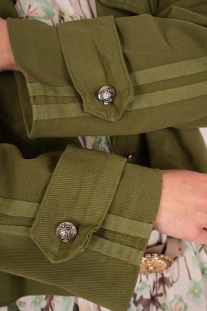 Jacke martina mit Knöpfen und Seitenbandjacke martina mit Knöpfen und Seitenbandjacke martina Mit Knöpfen und Bändern ...