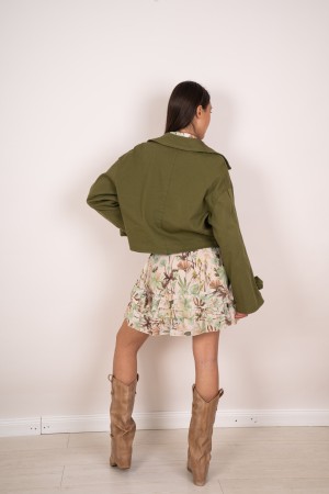 Jacke martina mit Knöpfen und Seitenbandjacke martina mit Knöpfen und Seitenbandjacke martina Mit Knöpfen und Bändern ...