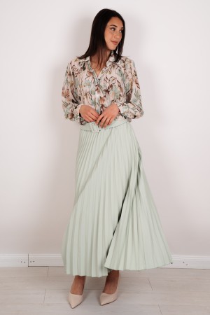 camisa blanca de fantasía de plissetta 