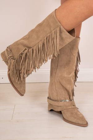 Texan Boot en Eco-Showed con bota de texanos con flecos en Ecocamoscussi con Fringe Texan Boot en Eco-Samarcy con Fringes