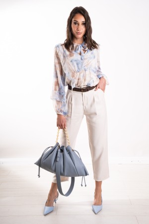 blouse d'orchidée fantastique avec des volants 