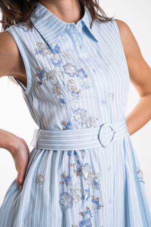 vestido de rayas Santorini con cuentas bordadas y vestimenta acanalada de cinturón Santorini con cuentas bordadas y cinturón de 