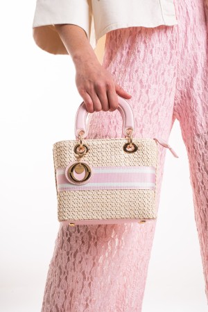 Borsa Chantal a mano con inserti in paglia Borsa Chantal a mano con inserti in paglia Borsa Chantal a mano con inserti in paglia