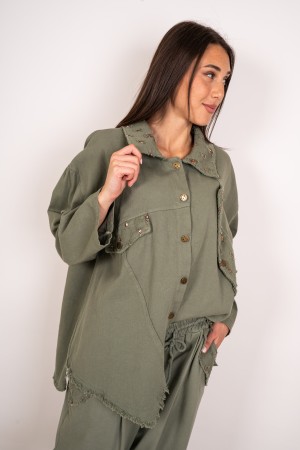 camisa de mezclilla de Tiziana con diamantes de imitación 