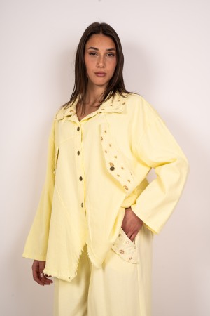 camisa de mezclilla de Tiziana con diamantes de imitación 