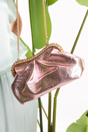 Hand-precious clutch with hand-precious clutch shoulder straps with hand-picked clutch shoulder strap with shoulder strap