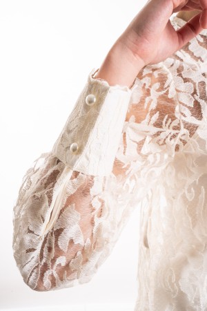 coordinato berlino blusa in pizzo e pantalone in raso  coordinato berlino blusa in pizzo e pantalone in raso  coordinato berl...