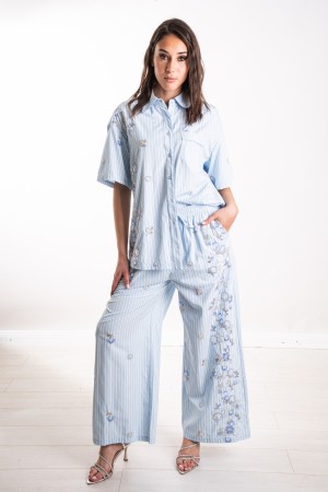 camisa y pantalones coordinados de Corfú con cuentas coordinadas Corfú de corfú y pantalones apresurados con cuentas coordinadas