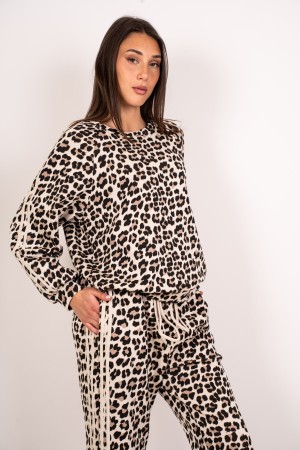 coordinated Giulia Maglia and Animalier pants with side bands coordinated Giulia knit and animal pants with bands ...
