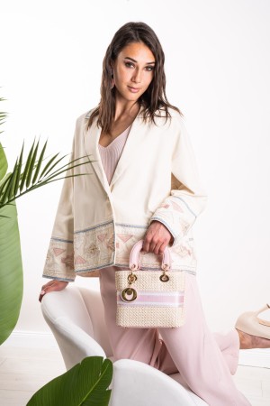 carlotta Jacke mit Stickerei und Perlen Carlotta Jacke mit Stickerei und Perlen Carlotta Jacke mit Stickerei und Perlen