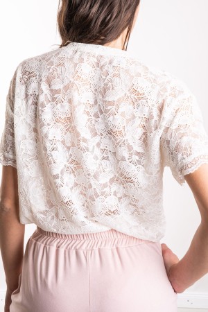 maglia bella in pizzo con perle  maglia bella in pizzo con perle  maglia bella in pizzo con perle