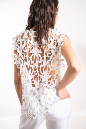 maglia zoe traforata con perle e strass  maglia zoe traforata con perle e strass  maglia zoe traforata con perle e strass