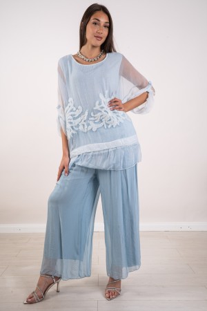 coordinato stefy in seta blusa e PANTALONE con ricami e paillettes  coordinato stefy in seta blusa e PANTALONE con ricami e p...