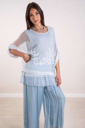 coordinated stefy in silk blouse and trousers with embroidery and sequins 