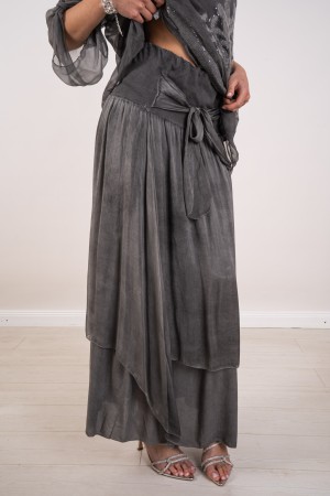 vera Coordinada en la falda de Silk Blushe con bordado y lentejuelas Coordinadas Falda de Blushe de Silk Vera con bordados y len