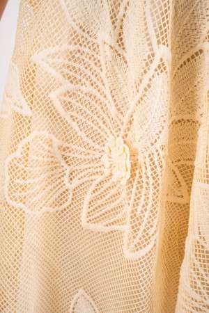 abito corto vienna in pizzo con colletto in perle e strass  abito corto vienna in pizzo con colletto in perle e strass  abito...