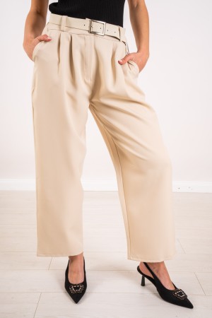 coordinated Oxford Curvy jacket and pants with lace sleeves 