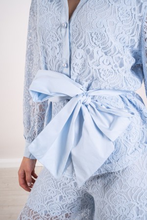 chemise de Sidney coordonnée et pantalons en dentelle avec chemise de perles coordonnée Sidney et pantalon de dentelle avec perl