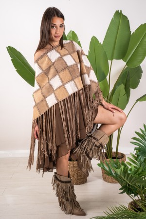 poncho Miriana Patchwork con Poncho Fringe Miriana Patchwork con Poncho Fringe Miriana Patchwork Con Fringe