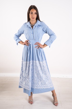 capri-Kleid von Spitzeneinsätzen Capri-Kleid mit Spitzeneinsätzen Capri-Kleid signiert