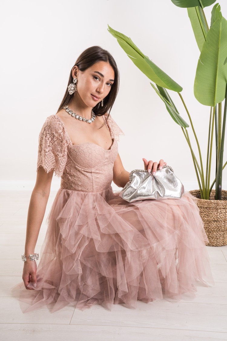 abito lungo pincipessa con pizzo e tulle  abito lungo pincipessa con pizzo e tulle  abito lungo pincipessa con pizzo e tulle