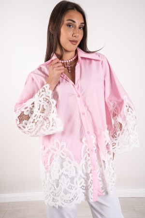 chemise en Alberta avec insert de dentelle Alberta Shirt avec insert de dentelle T-shirt Alberta avec insert de dentelle