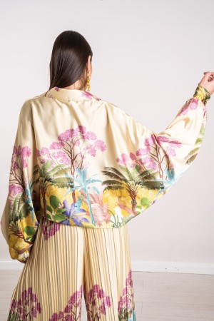 chemise de la jungle sur la chemise de jungle fantastique sur la chemise de jungle fantastique sur la fantaisie