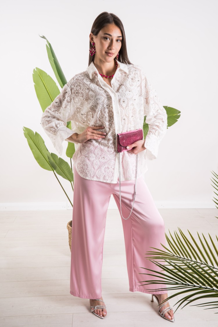 chemise Soraya en dentelle avec strass Soraya chemise en dentelle avec strass Soraya chemise en dentelle avec strass