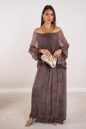 seidenmonica Kleid mit Stickerei und Pailletten Seidenmonica Kleid mit Stickerei und Pailletten Seidenmonica Kleid mit Stickerei