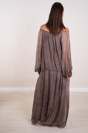 abito lungo monica in seta con ricami e paillettes  abito lungo monica in seta con ricami e paillettes  abito lungo monica in...