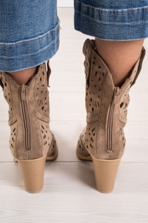 texano Cassandra Suede Perforado Texano Cassandra Suede Perforado Texano Cassandra Suede Perforado