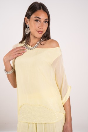 coordinato hawaii in seta blusa con paillettes e pantalone con volant  coordinato hawaii in seta blusa con paillettes e panta...