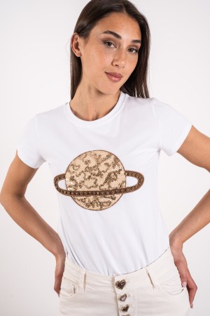 chemise univers avec un univers tricoté strass avec un univers tricoté strass avec des strass