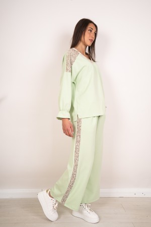 coordinated Sara Maglia and ribbed trousers with coordinated sequins Sara mesh and ribbed trousers with sequin Coo ...