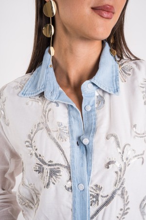 Anita Shirt mit Stickerei Blume Pailletten Sahne und Detail Denim Klares Waschen Anita-Hemd mit Stickerei Blume Pailletten ...