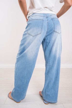 Jeans Coco con bandana laterale sangallo  Jeans Coco con bandana laterale sangallo  Jeans Coco con bandana laterale sangallo