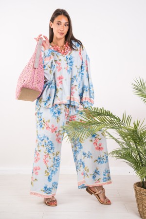 Coordinato Bridgerton in lino camicia e pantalone fantasia fiori  Coordinato Bridgerton in lino camicia e pantalone fantasia ...