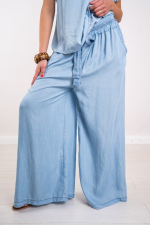 Koordinierte Maëlle Denim mit Hauchhülse koordiniert Maëlle Denim mit Hauchhülse koordiniert Maëlle Denim mit Sleeve ...