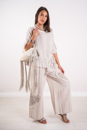 Linen sand coordinated with culisse detail and coordinated linen sands with detail Culisse and rouches coordinates ...