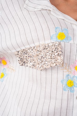 Koordinierter Regenbogen gestreift mit Gänseblümchen und Strass-Rhinestone-Regenbogen-Strass mit Gänseblümchen und Rhinestone-CO