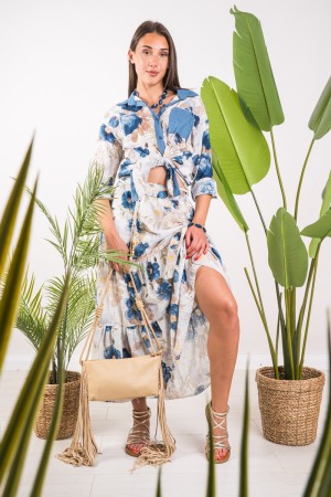 Camisa de primavera de encaje de macramé con inserciones de mezclilla y camisa de primavera de impresión floral en encaje macram